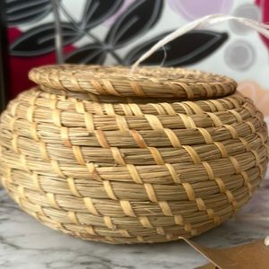 Sea grass nesting baskets with tops